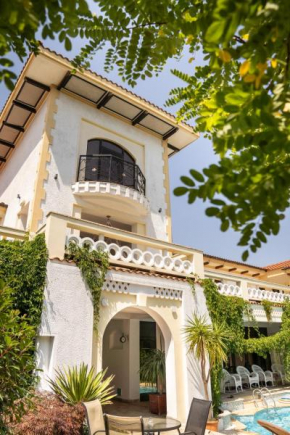 Отель Vila Pontica  Мамая